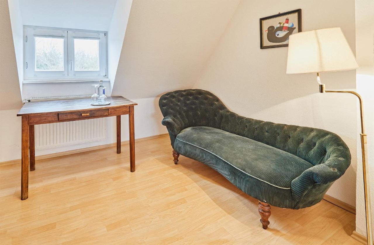 Gutshotel Baron Knyphausen Eltville am Rhein Buitenkant foto