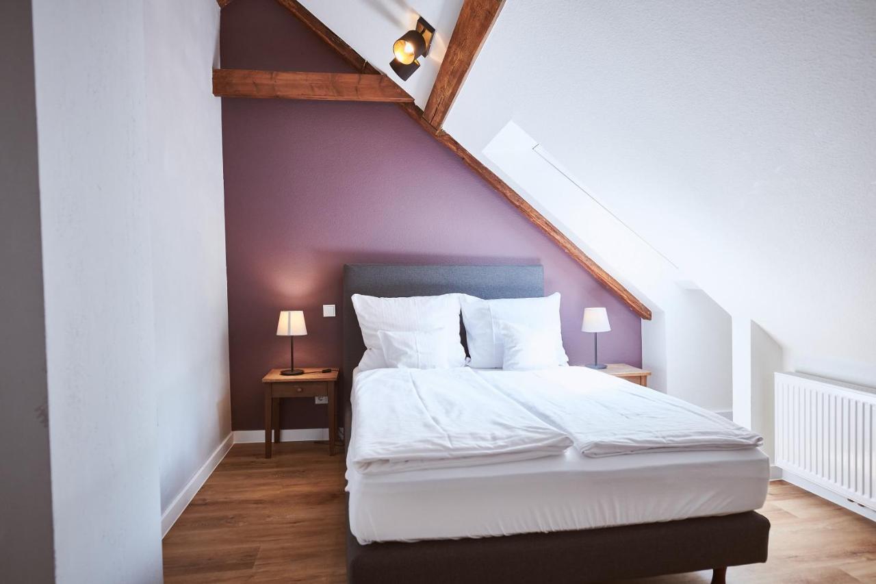 Gutshotel Baron Knyphausen Eltville am Rhein Buitenkant foto
