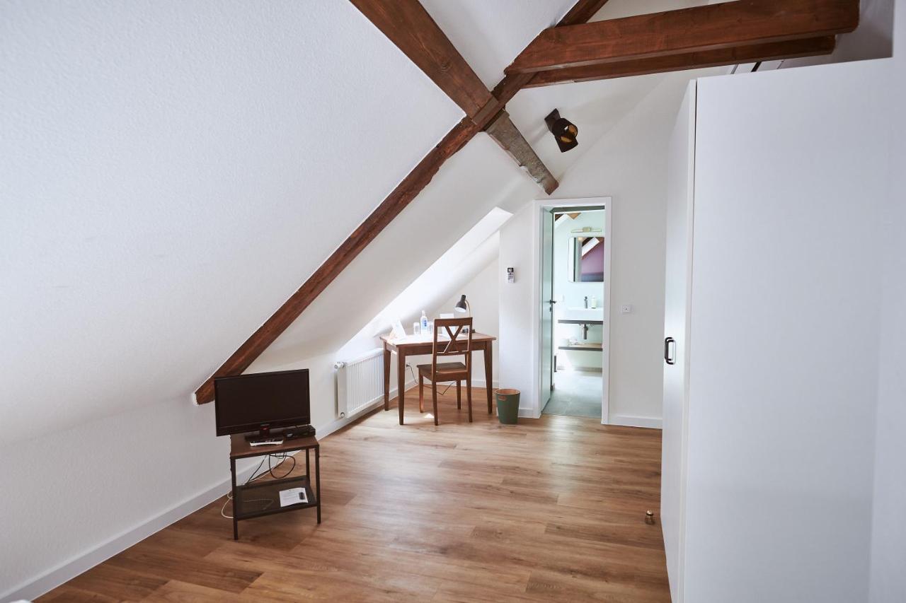 Gutshotel Baron Knyphausen Eltville am Rhein Buitenkant foto