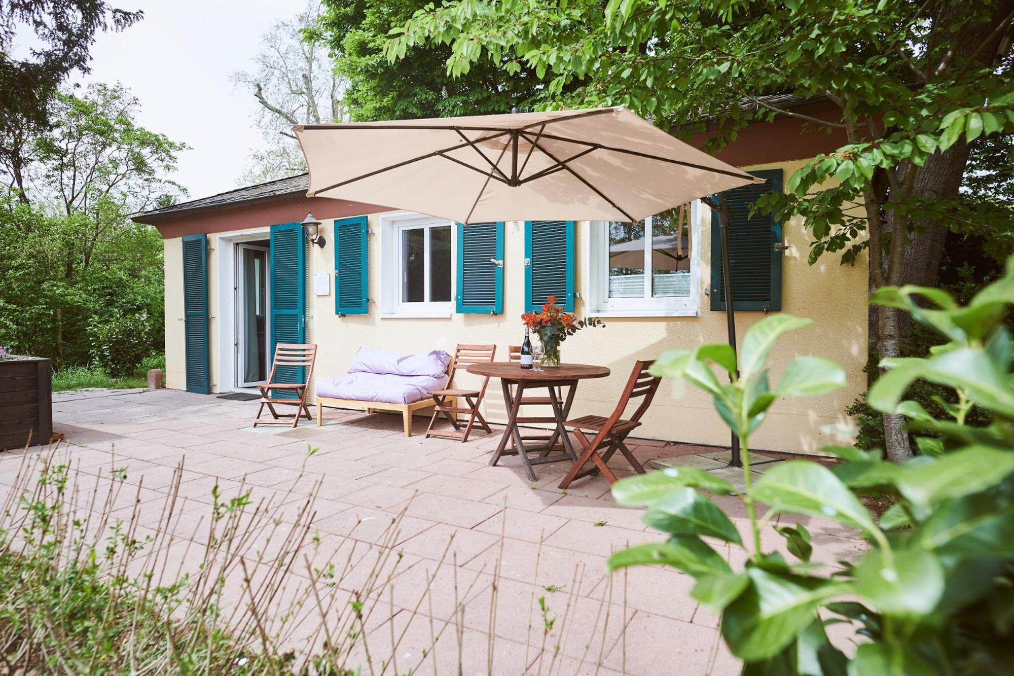 Gutshotel Baron Knyphausen Eltville am Rhein Buitenkant foto