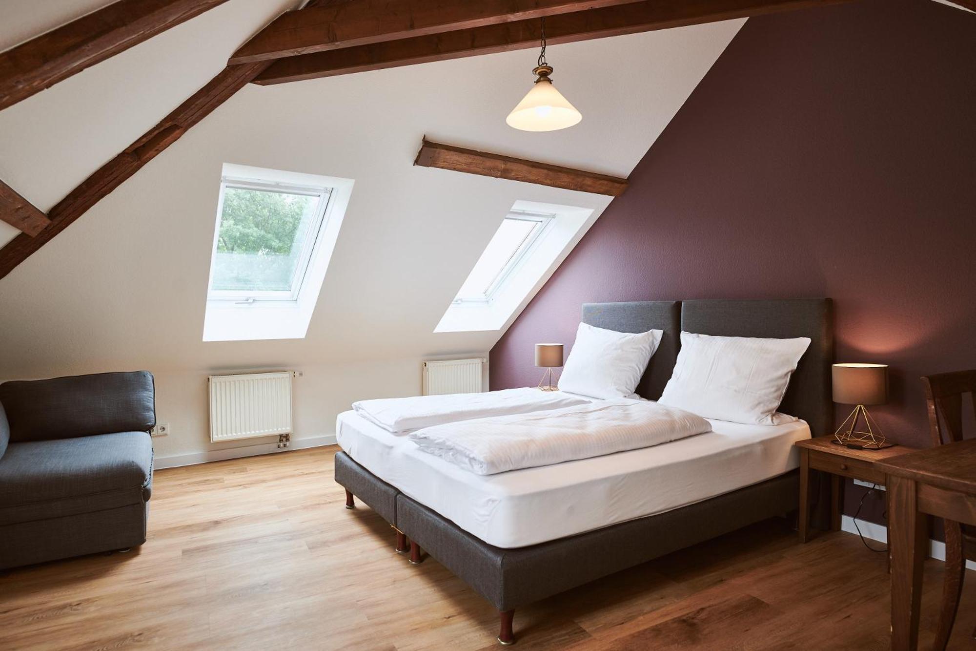 Gutshotel Baron Knyphausen Eltville am Rhein Buitenkant foto